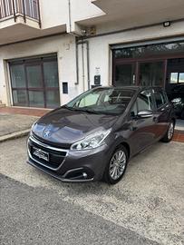 Peugeot 208 - 2019