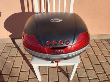 bauletto Givi modello V46n