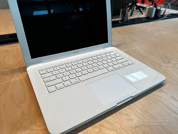 Apple MacBook  13,3" Late 2009