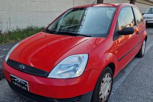 Ford Fiesta 1.2 16V 75cv benz - Si Neopatentati