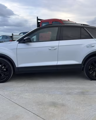 VW T-Roc