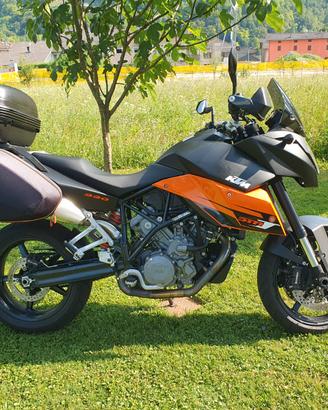 KTM 990 Supermoto - 2009