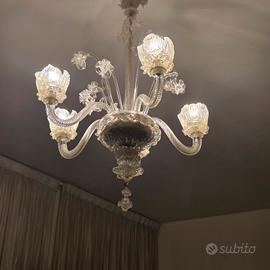 lampadario di vetro di  murano