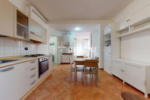 Monolocale al piano terra con cantina ed accesso s