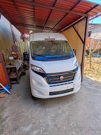 Camper challenger vany v114max start