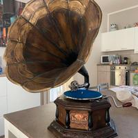 Grammofono Vintage con tromba a fiore + dischi