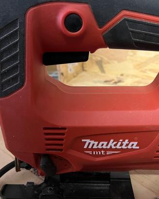 Seghetto alternativo Makita M4301 450W