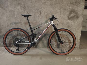 Mondraker F-PODIUM R 2025