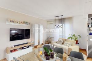 AMPIO TRILOCALE CON BALCONE, BOX AUTO E CANTINA!!