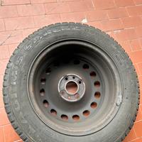 Gomme invernali con cerchione