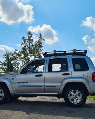 Jeep cherokee kj 2.5 manuale