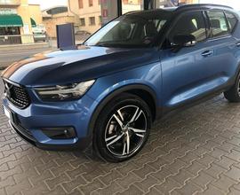 Volvo xc 40 d4 r-design