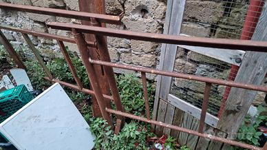 2 cavalletti per edilizia