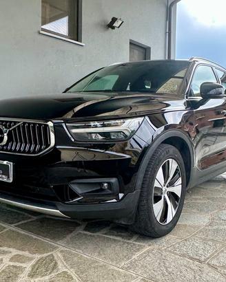 Volvo XC40 1.5 t4 phev Inscription Expression auto