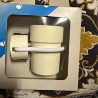 Portarotolo e portabicchiere