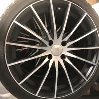 Cerchi con gomme invernali 500 abarth 205/40r17