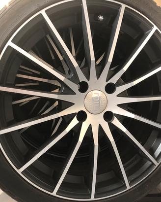 Cerchi con gomme invernali 500 abarth 205/40r17