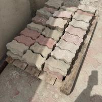 Mattoni autobloccanti grigio-rossi