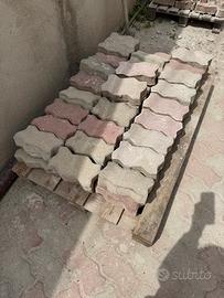 Mattoni autobloccanti grigio-rossi