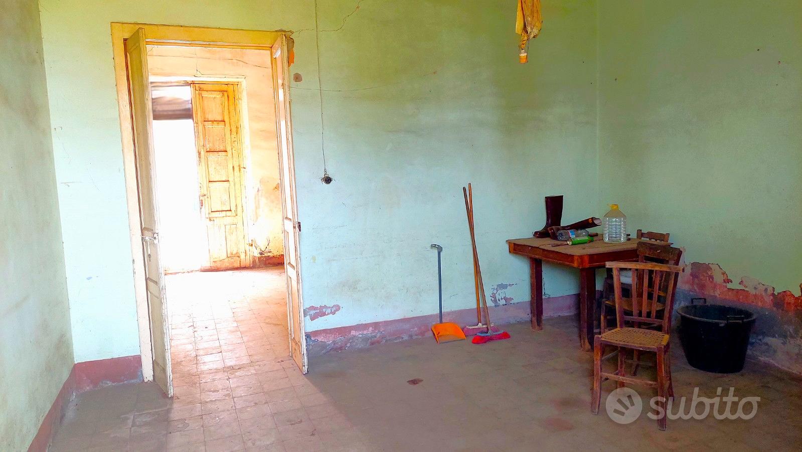 Rustico con terreno edificabile di 1200 mq - Vista 4