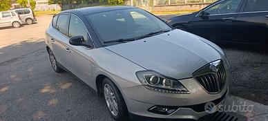 lancia delta 14 tjet benzina e gpl