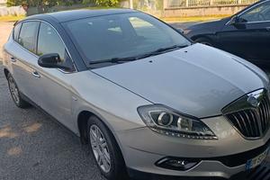 lancia delta 14 tjet benzina e gpl