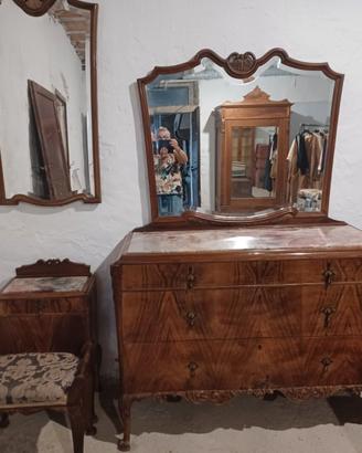 MOBILI STILE VINTAGE