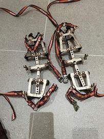 Ramponi CAMP in acciaio con laccioli