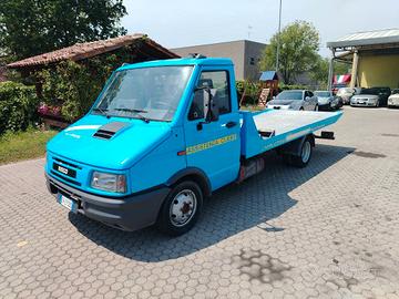 Iveco Daily CARROATTREZZI 2.7 TD pianale alluminio