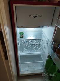 frigorifero rosso