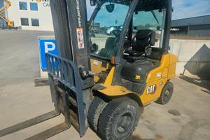 Carrello elevatore caterpillar 25qli