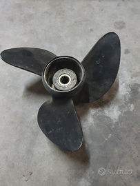 Elica Jhonson Evinrude