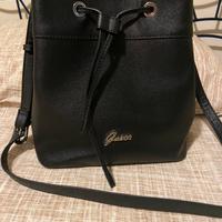 Borsa guess