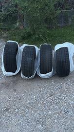 4 gomme invernali BRIGESTONE BILLIZAK 215/60 R1699