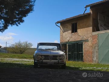 Alfa romeo Giulia 1.3 super del 73 