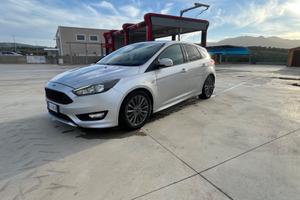 Ford Focus st. Line 1.5 tdci 120cv 2017