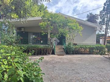 VILLA SINGOLA A CASSANO DELLE MURGE