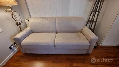 Divano letto matrimoniale Poltronesofà – NUOVO