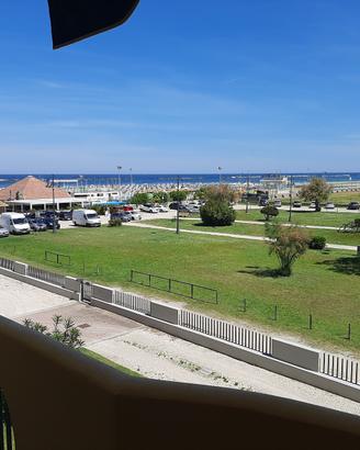 Settembre: Trilocale Terrazzo Vista Mare e P. Auto