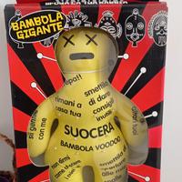 Divertente Bambola Voodoo con spilli 2 modelli 18+