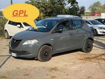 Lancia Ypsilon 1.2 69 CV 5 porte GPL Ecochic Gold