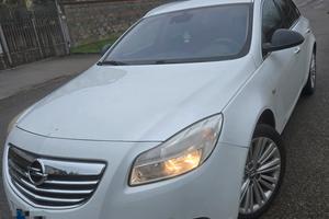 opel insignia 160cv 4x4 2012