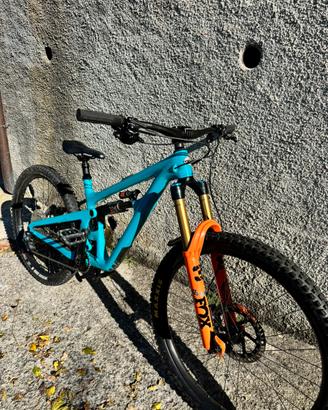 Yeti sb 150