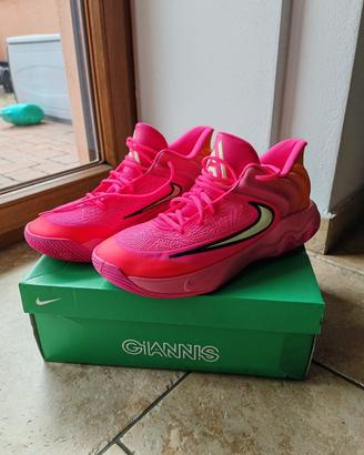 Nike Giannis Immortality 4
