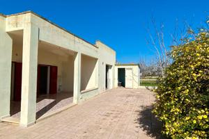 CASA indipendente con terreno agricolo
