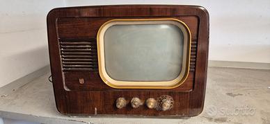 Televisore anni 50
