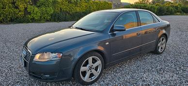 Audi A4 2.0 16V TDI Sport. Berlina unico propitari