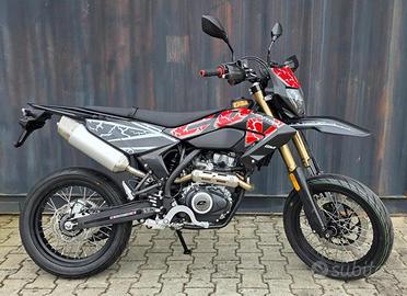 QJ MOTOR COV 125 Motard