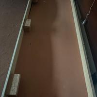 Letto singolo e la testiera