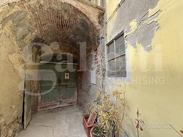 Cantina Palaia [Cod. rif 3332480VRG]